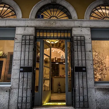 Beccherie Lägenhetshotell 4*